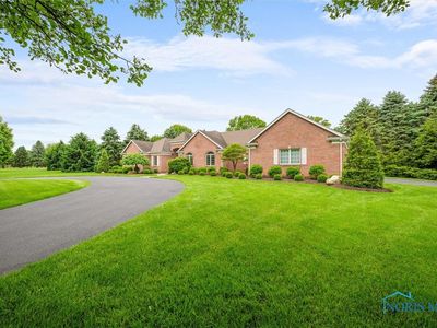 3464 Stonebrooke Ln, Maumee, OH, 43537