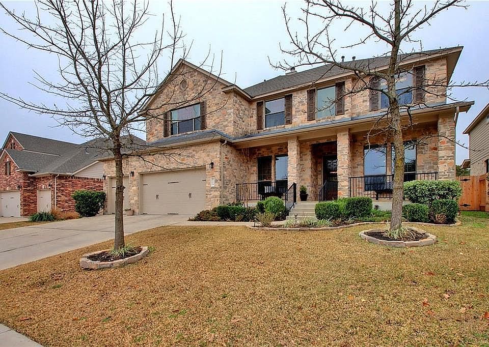1st image of 909 Canyon Springs Dr
