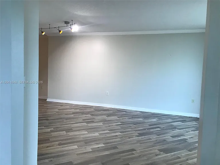 9055 SW 73rd Ct #1903 — Photo 6
