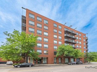859 W Erie St APT 506, Chicago, IL 60642