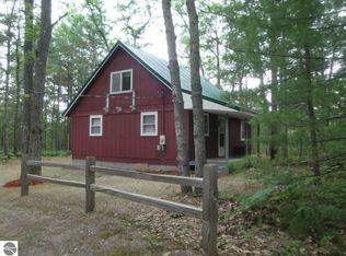 1457 Glenwood Rd NE, Kalkaska, MI 49646