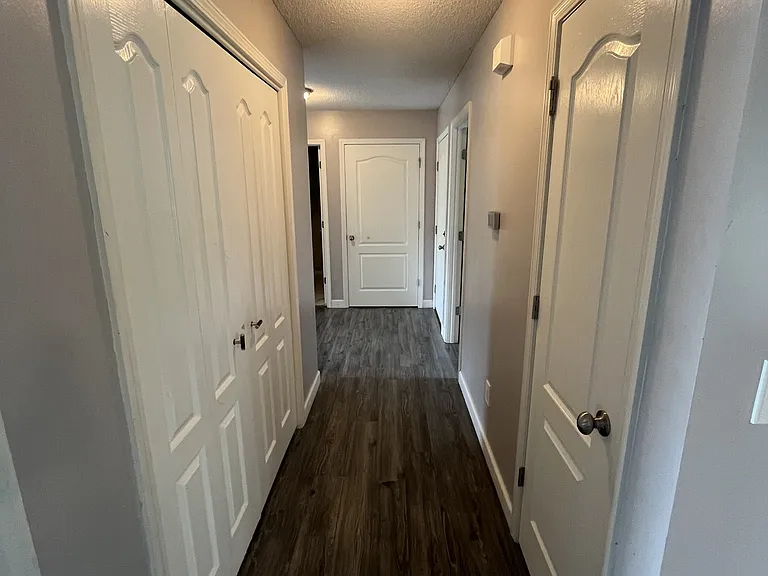 723 Iron Horse Dr — Photo 7