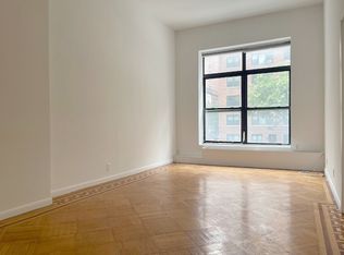 282 W End Ave APT 2F, New York, NY 10023