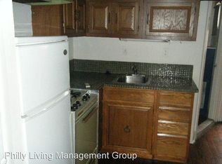 626 N 22nd St #1F, Philadelphia, PA 19130