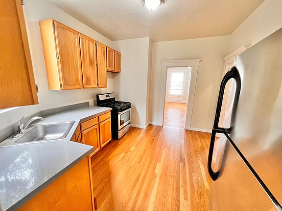 4th image of 4619 17th St