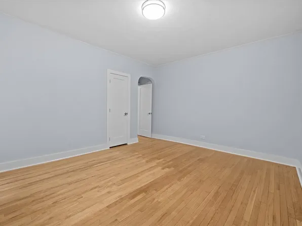 3017 Riverdale Avenue image 10 of 11