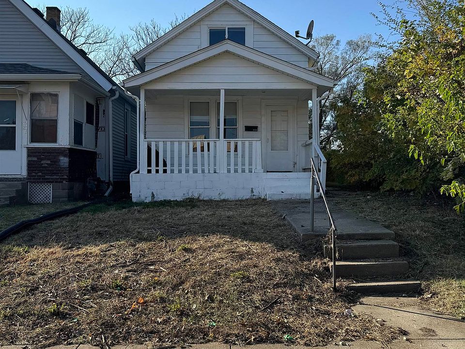 1st image of 4526 S 32nd St