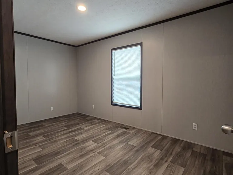 Village Oaks — Photo 15