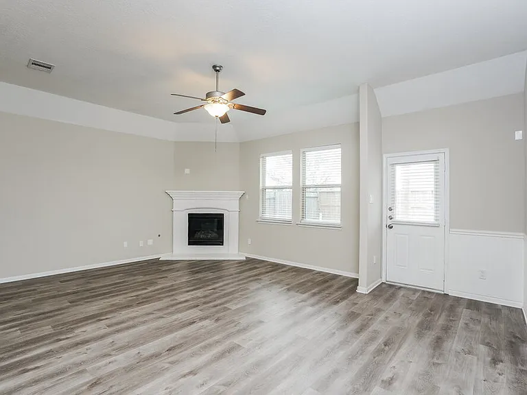 3214 Bainbridge Hill Ln — Photo 5
