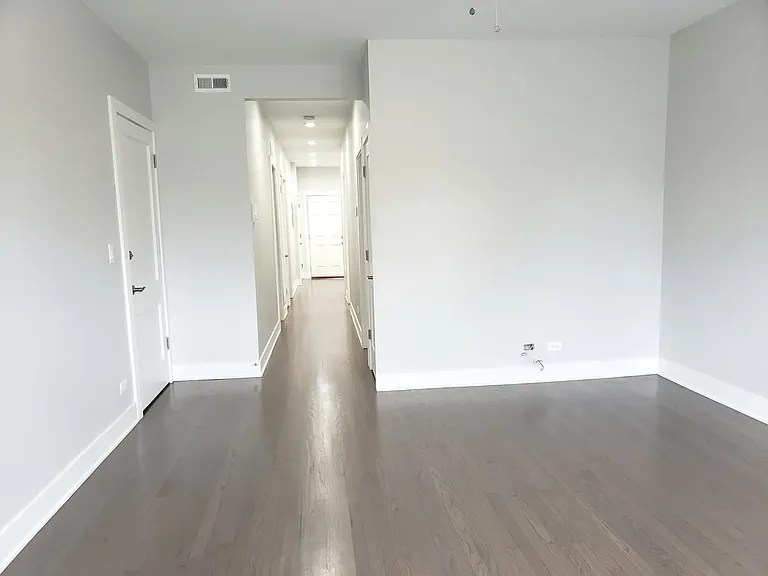 4135 N Francisco Ave #1 — Photo 9