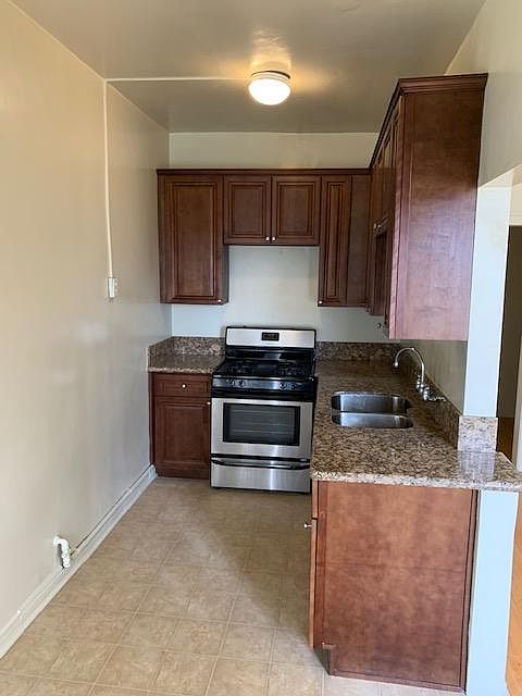 2nd image of 1114 N Brand Blvd APT 17