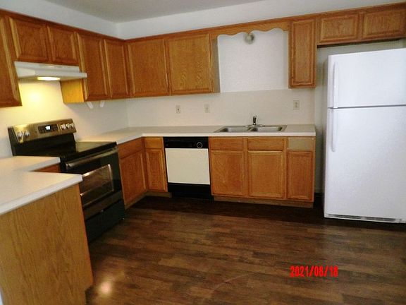 3rd image of 1703 Washington St S #A5