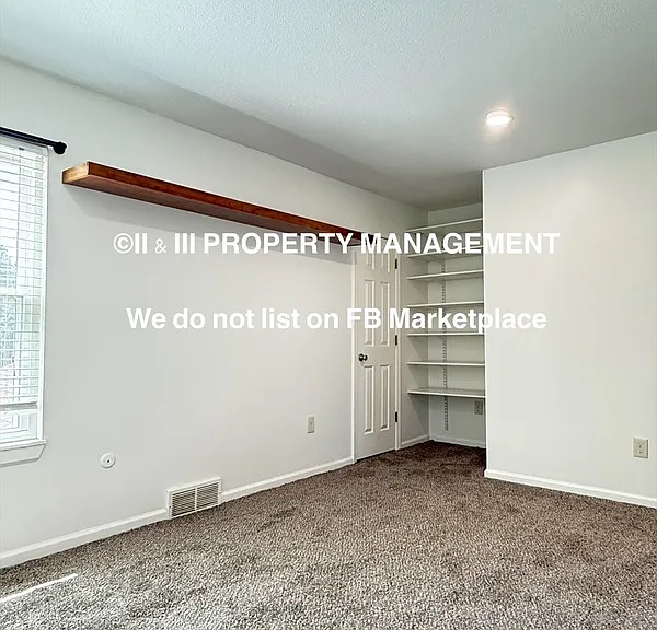 8660 W 109th St — Photo 15