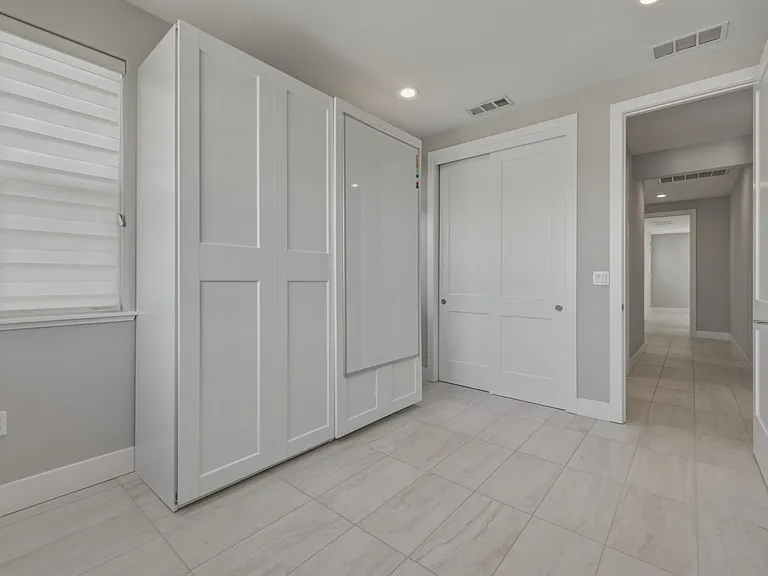 1230 Mateo Miller Cir — Photo 37