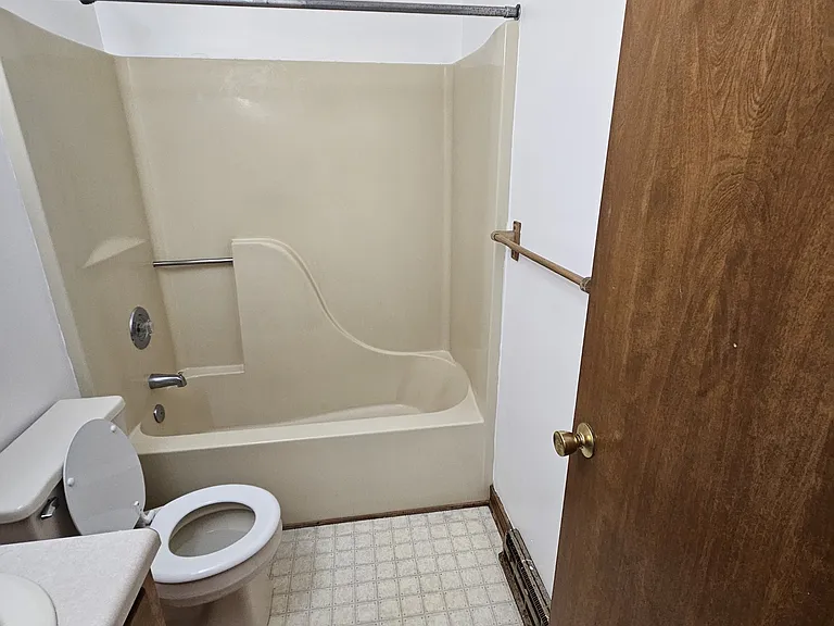 7090 Bruce Academy Ct — Photo 9