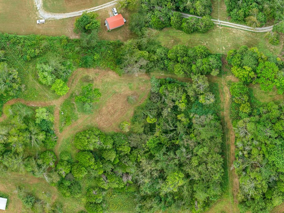 1st image of 216 Running Meadows Rd