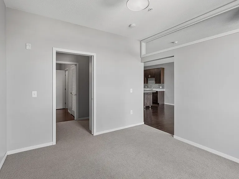 The Flats at West End — Photo 43