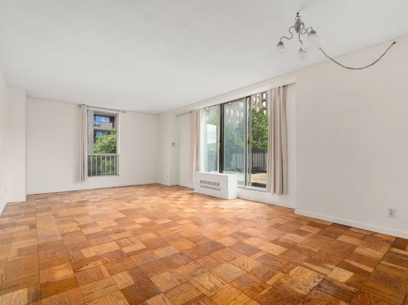 99 Pond Ave APT 501