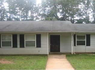 6000 Spanish Oak Rd, Charlotte, NC 28227