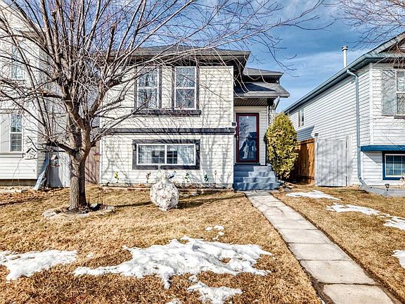 2nd image of 435 S Coventry Rd NE