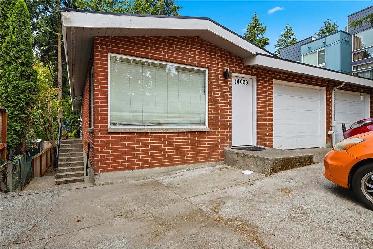 3 bed, 2100 sqft, $3,695 — Photo 1