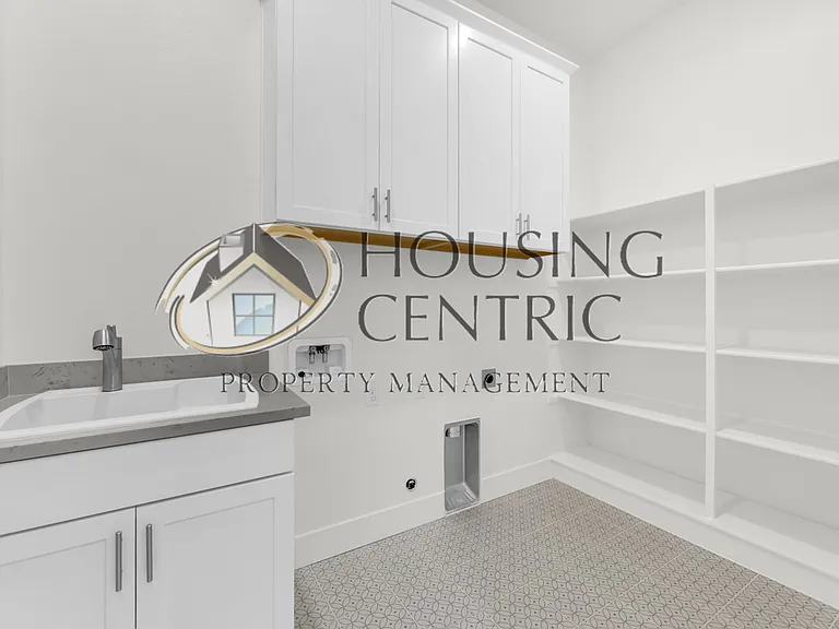 637 Lincoln Ct — Photo 35