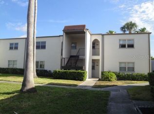 7701 Starkey Rd APT 622, Seminole, FL 33777