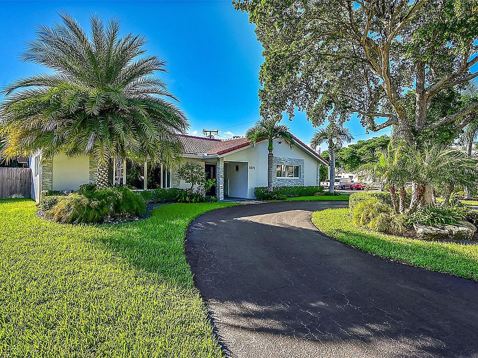 1st image of 5571 NE 26th Avenue