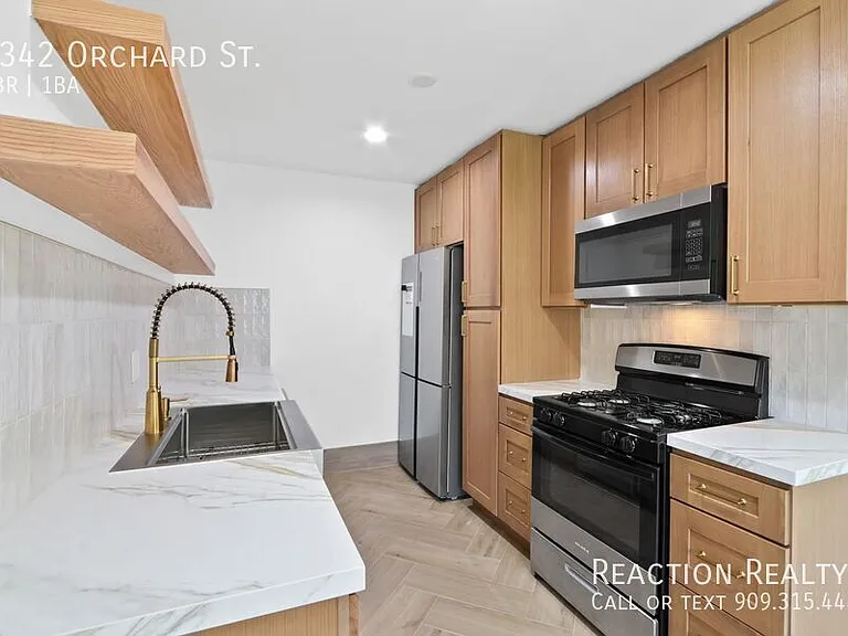4342 Orchard St — Photo 7