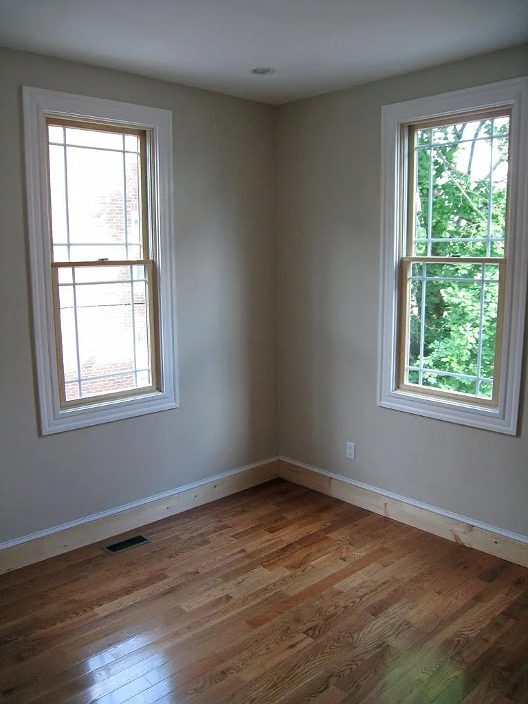 6 bed, 3.5 bath, 2600 sqft, $6,900 — Photo 4