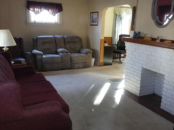 4th image of 263 Uhler Ave