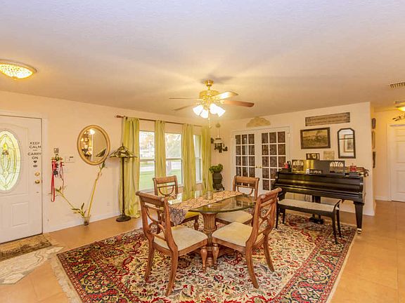 3rd image of 2035 McKinley Ave