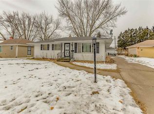 3432 Packard Pkwy, Rockford, IL 61101