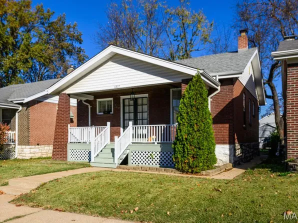6827 Marquette Ave, Saint Louis, MO 63139