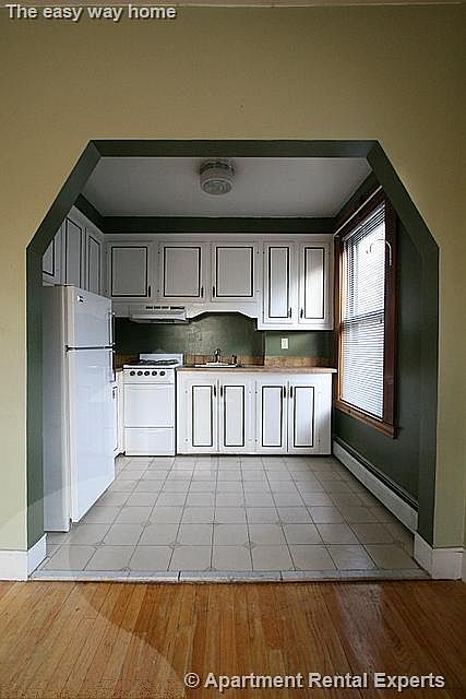 1st image of 5 Wendell St APT 2