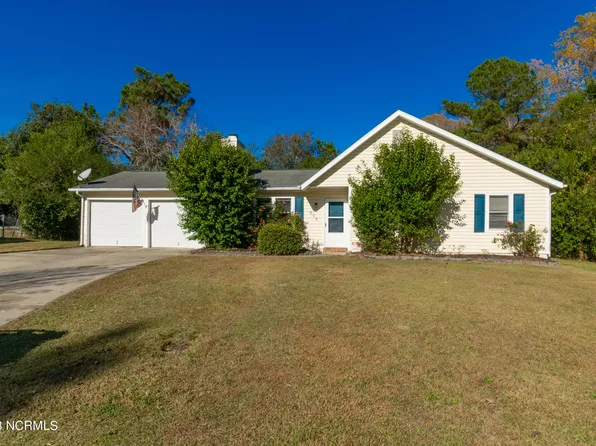 808 Cobblestone Court, Jacksonville, NC 28546