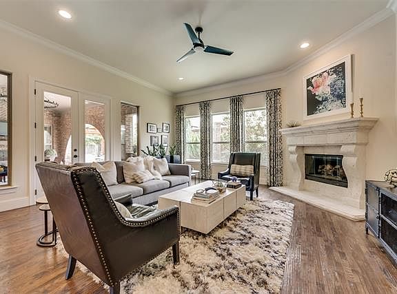 2nd image of 12224 Winding Hollow Ln