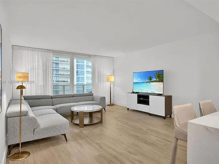 3505 S Ocean Dr #808 — Photo 6