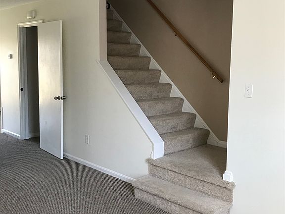 5th image of 37332 Euclid Ave Unit 37332