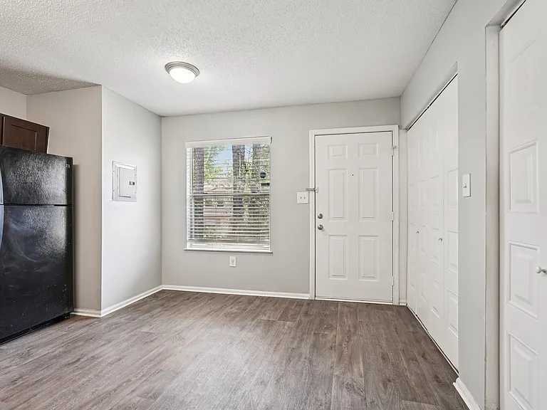 Pointe South Townhomes — Photo 22