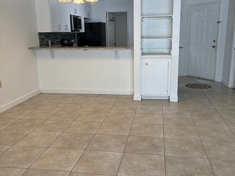 5078 Ernst Ct — Photo 10