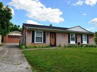 7713 Dominique Dr, Louisville, KY 40228