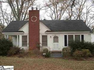 330 Saint Mark Rd, Taylors, SC 29687