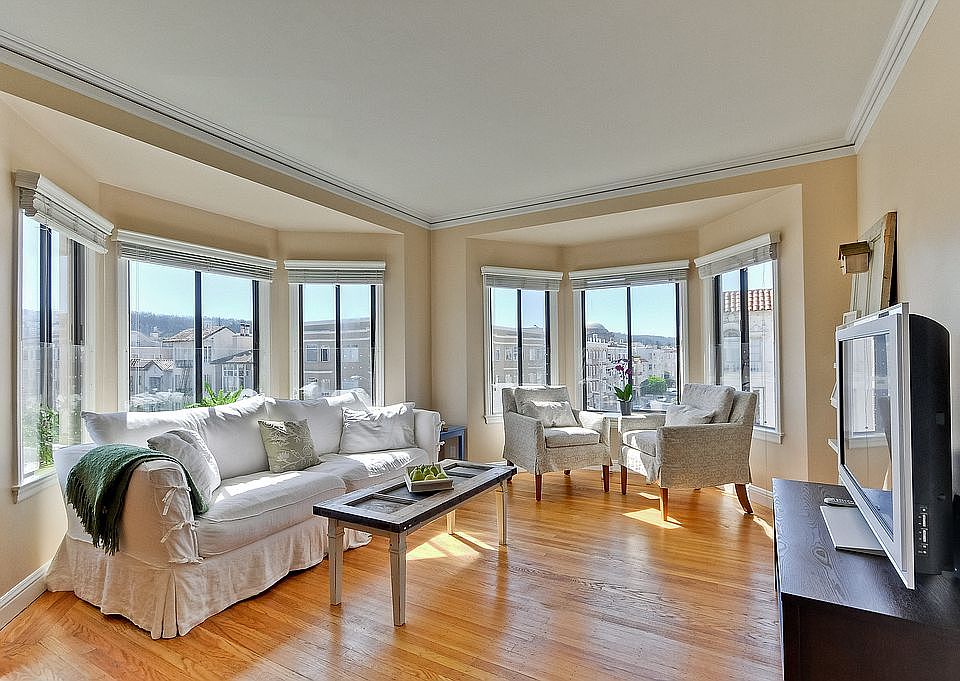 1st image of 1890 Jefferson Street #302
