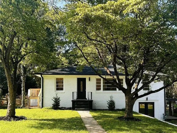 661 Kennesaw Dr SE, Smyrna, GA 30080
