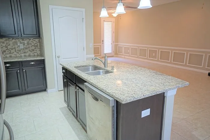 13107 Canopy Creek Dr — Photo 15