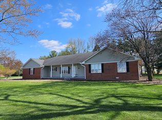 965 W New Rd, Greenfield, IN 46140