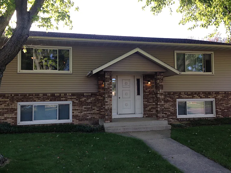 1733 Pleasant View Dr #3 — Photo 1