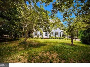 551 Hartford Rd, Moorestown, NJ 08057