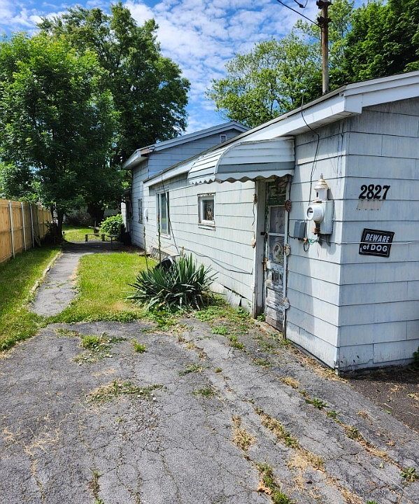 1st image of 2827 William St
